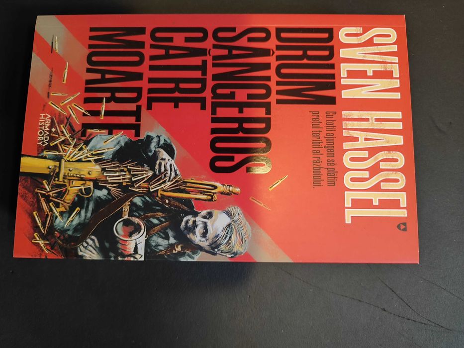 Carti de razboi - Sven Hassel - seria completa plus 2 afise mari