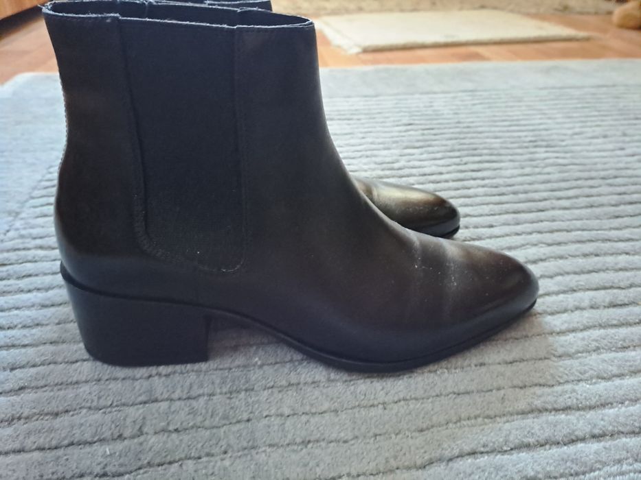 Ghete Zara Premium de piele cu toc 5 cm ,model Balmain