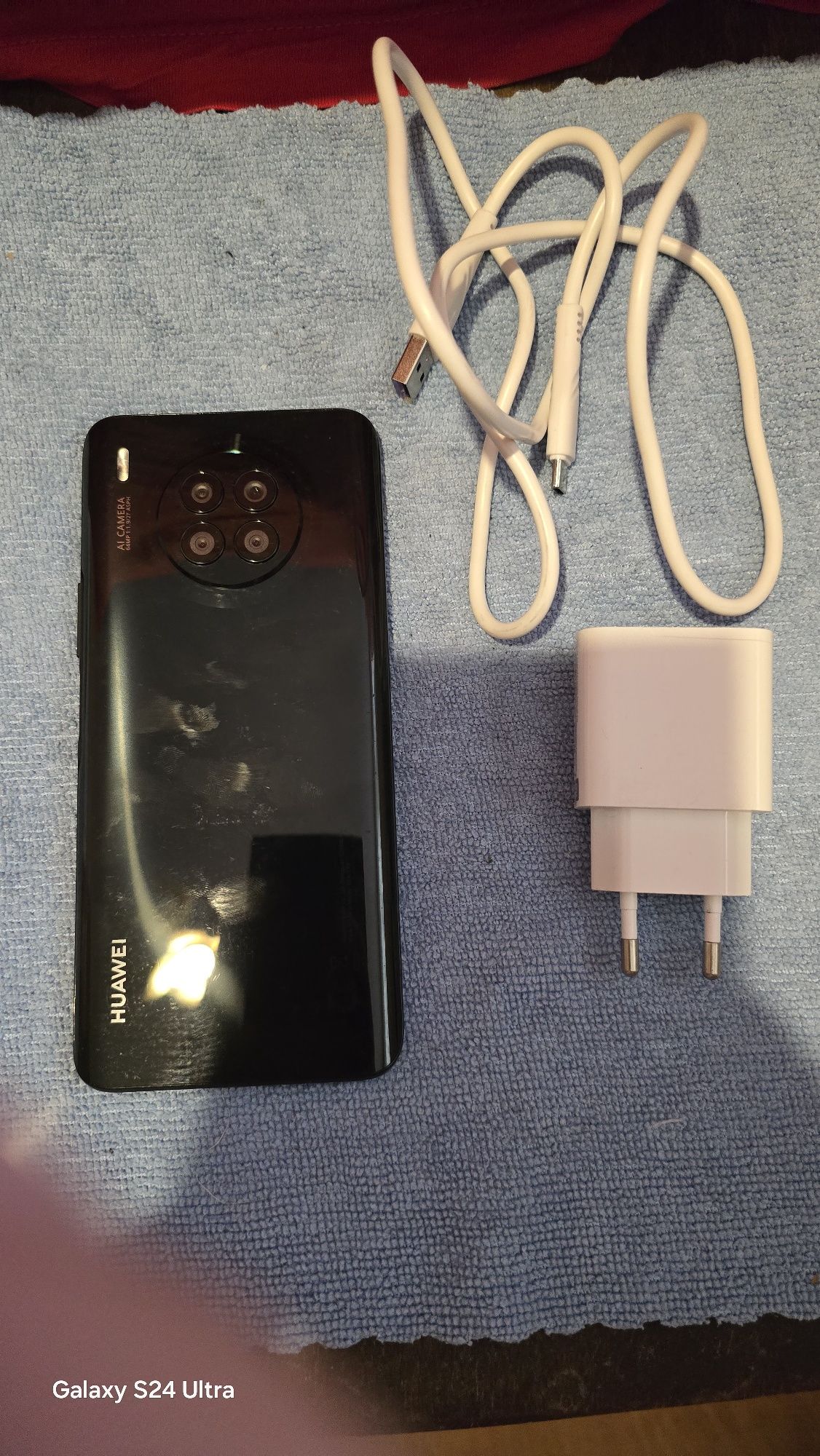Продавам Huawei Nova 8 i