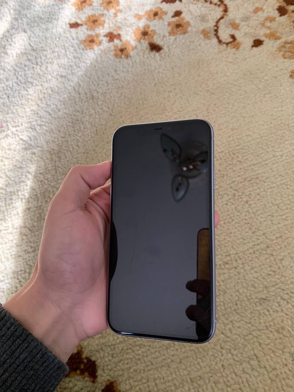 iPhone 11 sotiladi