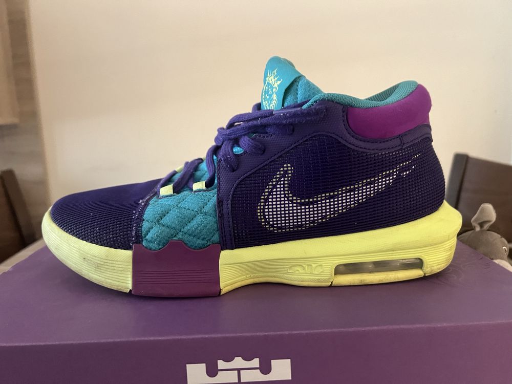 Nike Lebron Witness VIII (8) 45 Номер
