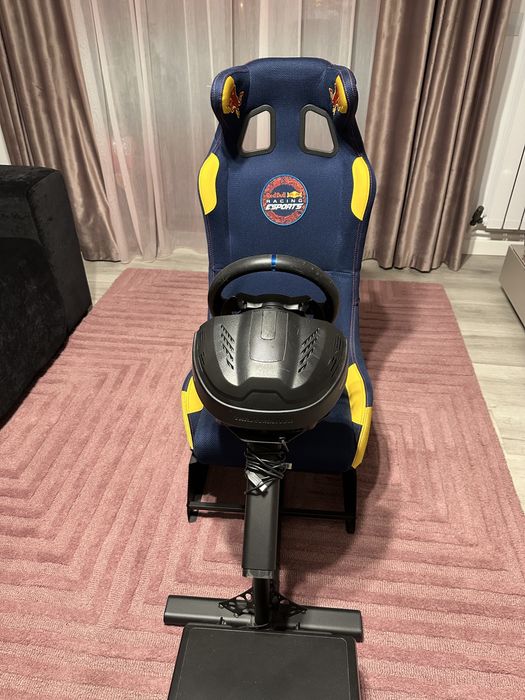 Playseat redbull +volan thrustmaster t300 rs gt