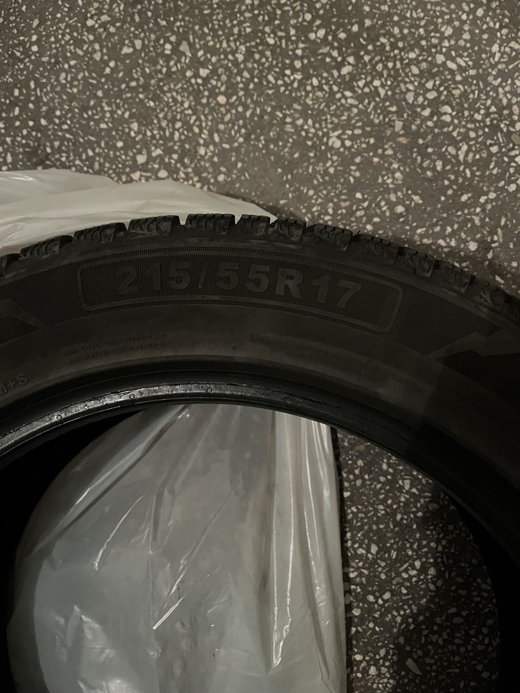 Anvelope iarna 215/55/r17