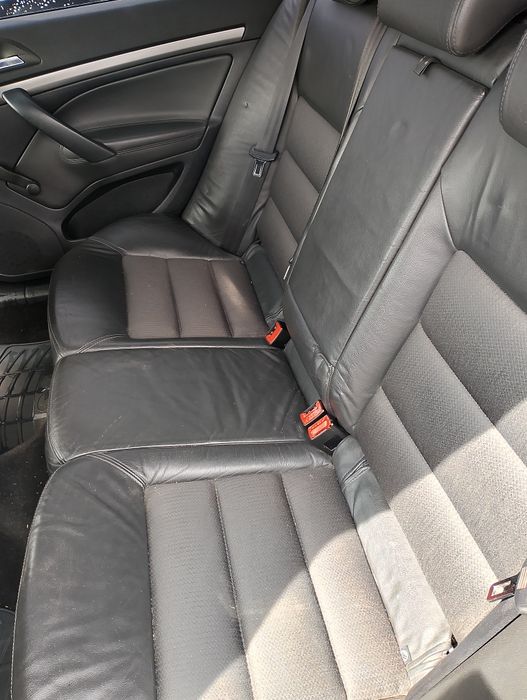 Vând Skoda Octavia 1.6 MPI  GPL