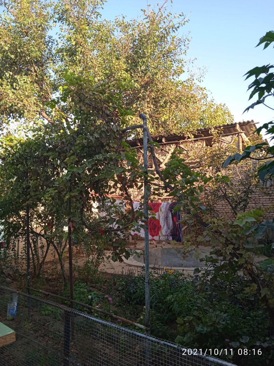7 xonali uy sotiladi, barcha sharoitlar mavjud.