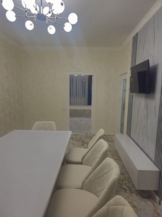 х Чиланзар 8 квартал 3/3/4 Орт.РОВД,Обш:65м2,Евро Ремонт