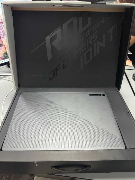 Asus rog zephyrus gaming GA503QR