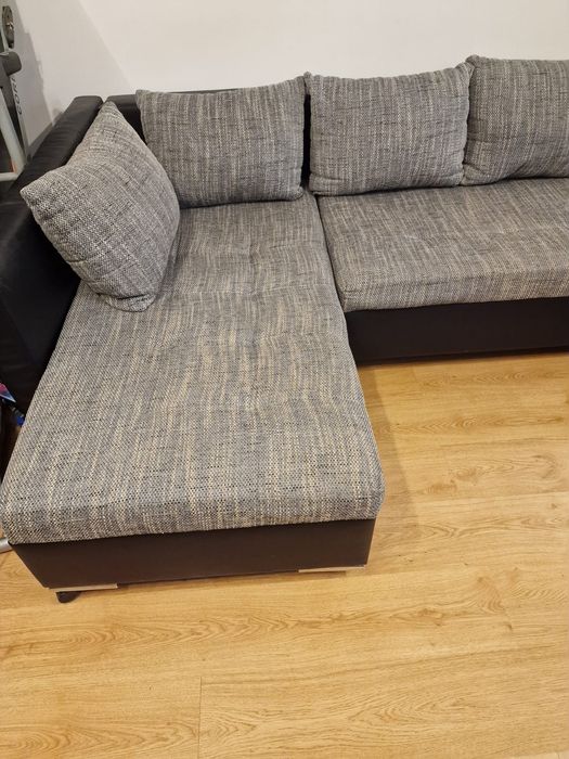 Canapea pentru Living