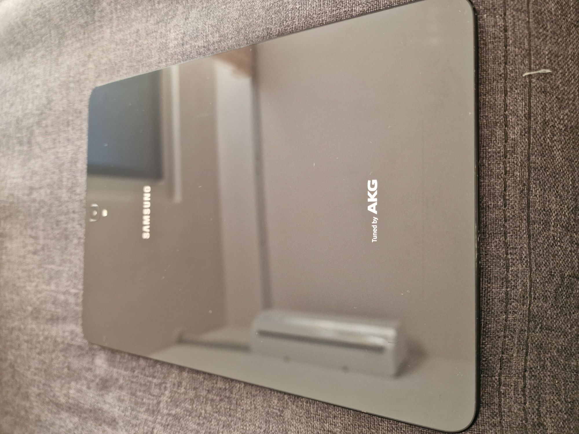 Samsung Tab S3 SM-T820