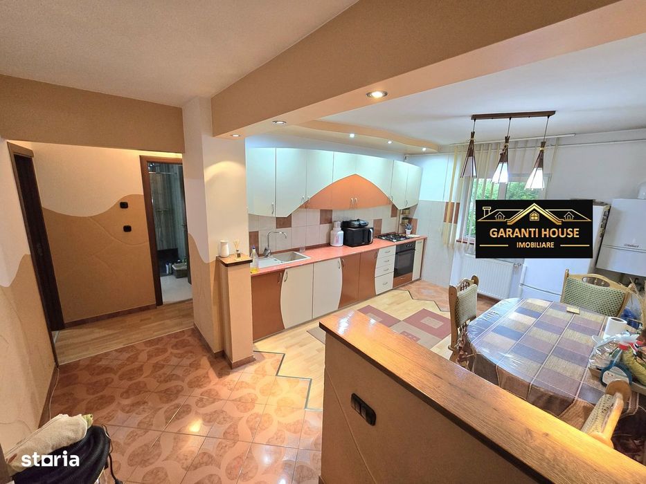 Zona Europa, apartament cu 3 camere, garaj, boxa subsol, 105 000€ neg.