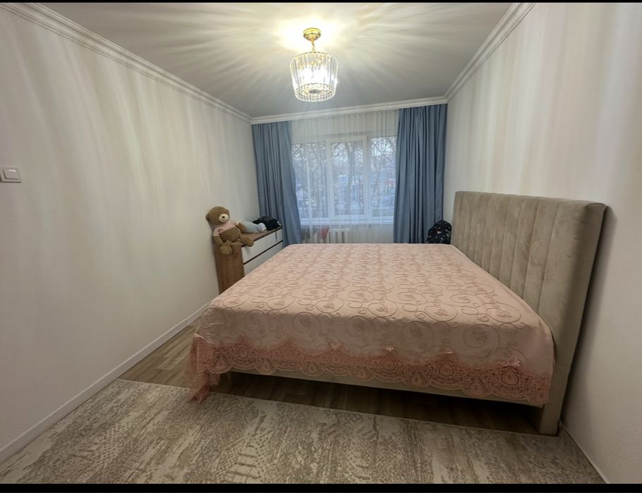 Продам двух спалку кровать.