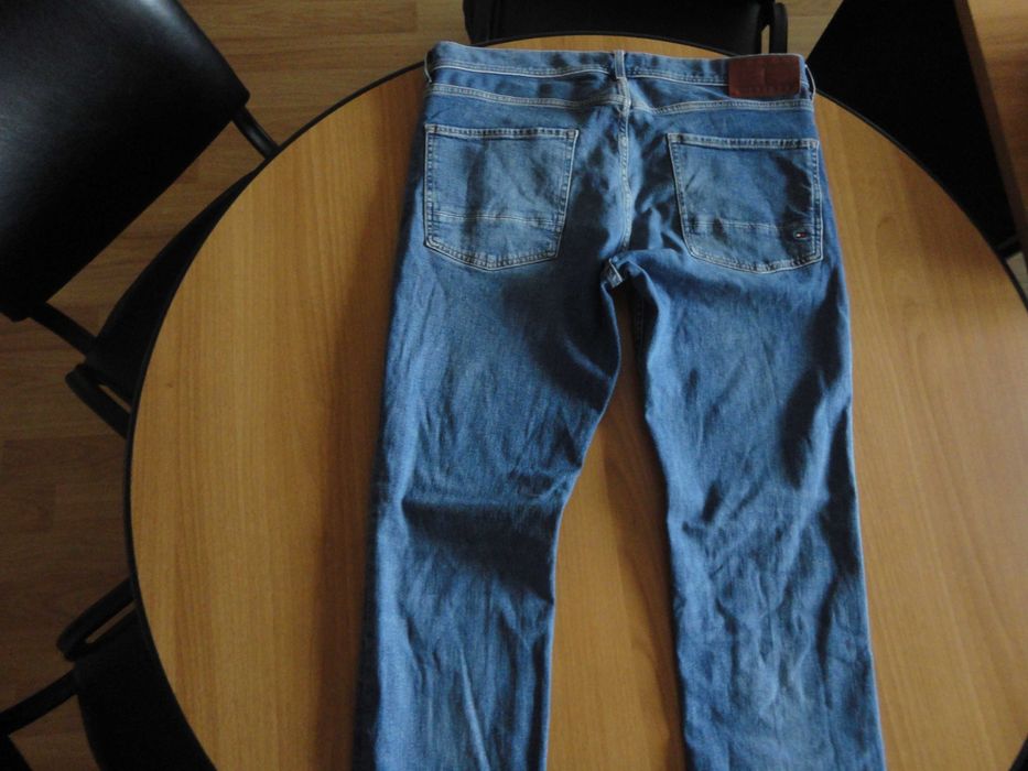 Tommy Hilfiger/W36/L32/оригинални дънки