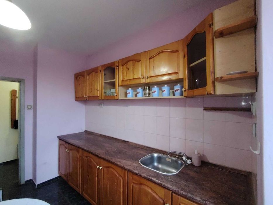 Апартамент в центъра на Бяла Слатина .