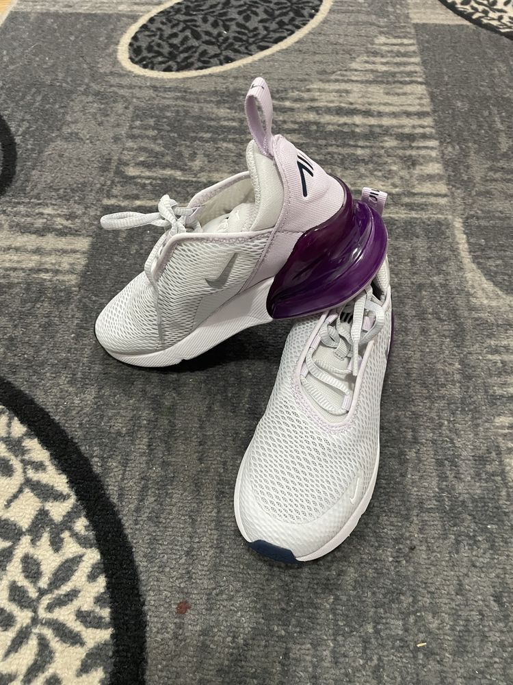Детски маратонки- Nike air 270