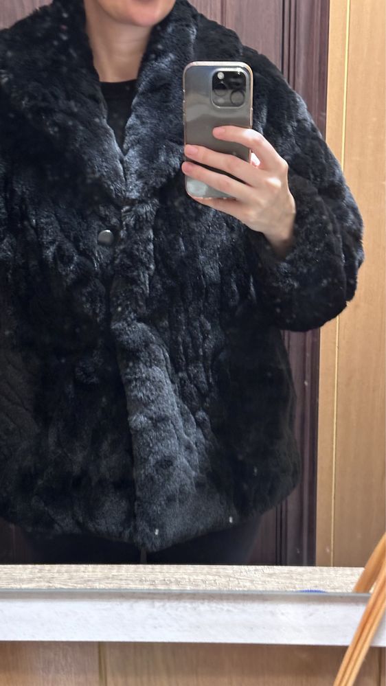 Черно еко палто