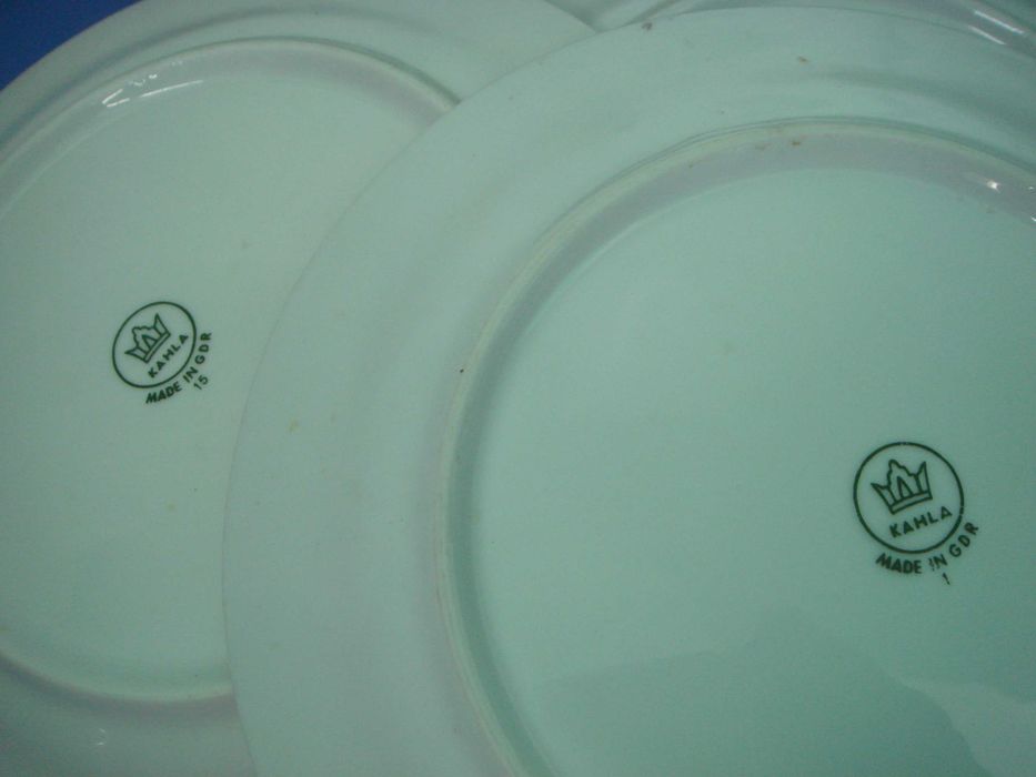Тарелки Фарфор Германия Kahla. Сахарница и Чайник времен СССР