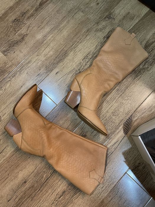 Cizme ciocate din piele