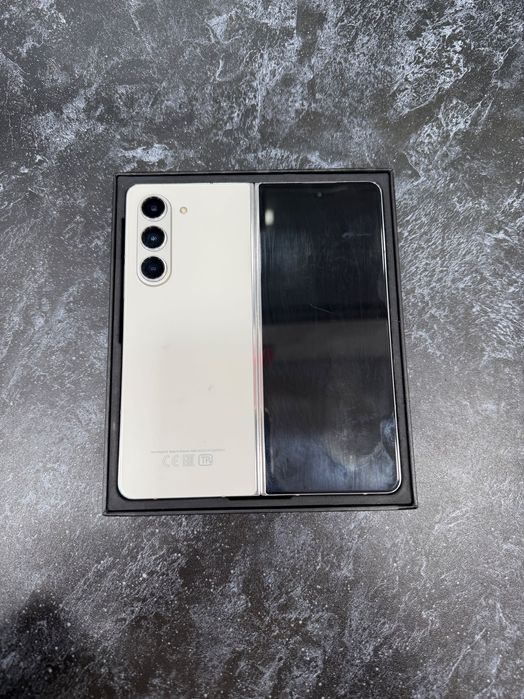 Samsung Galaxy Z Fold 5 256GB | Рассрочка