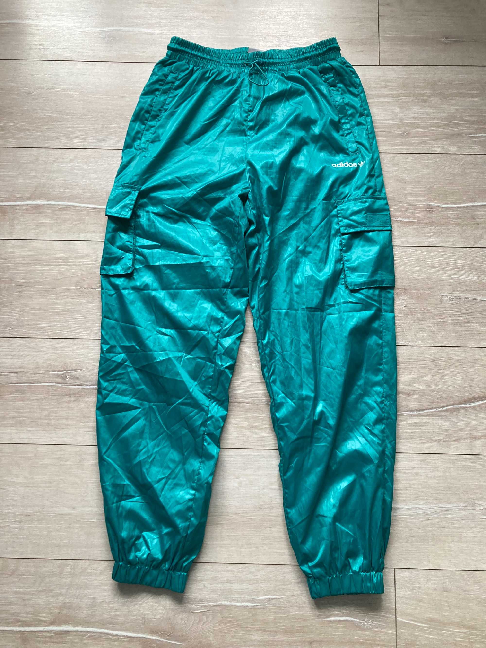 Адидас Adidas Originals Shiny Pants женско долнище долница 38 S