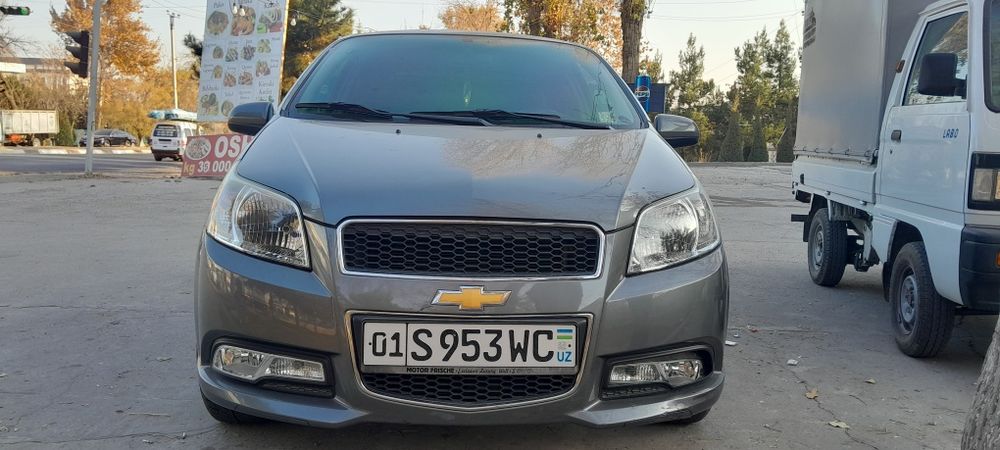 Срочно продаётся Нексия 3