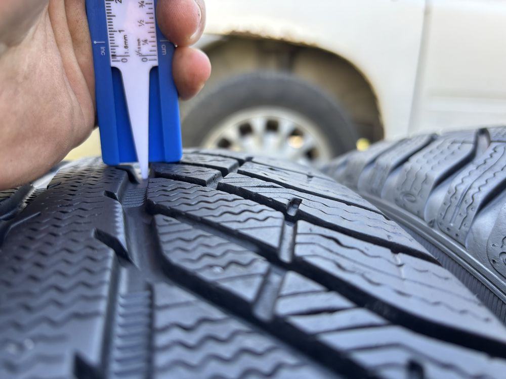 225/65 R17 4бр зимни гуми