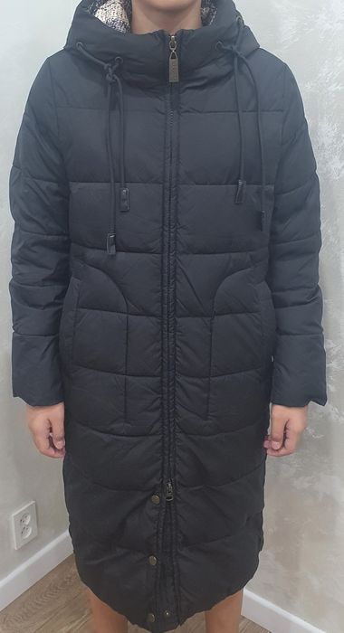 Продам зимний пуховик