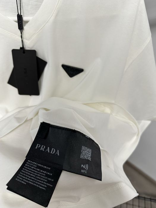 Tricou PRADA super calitate