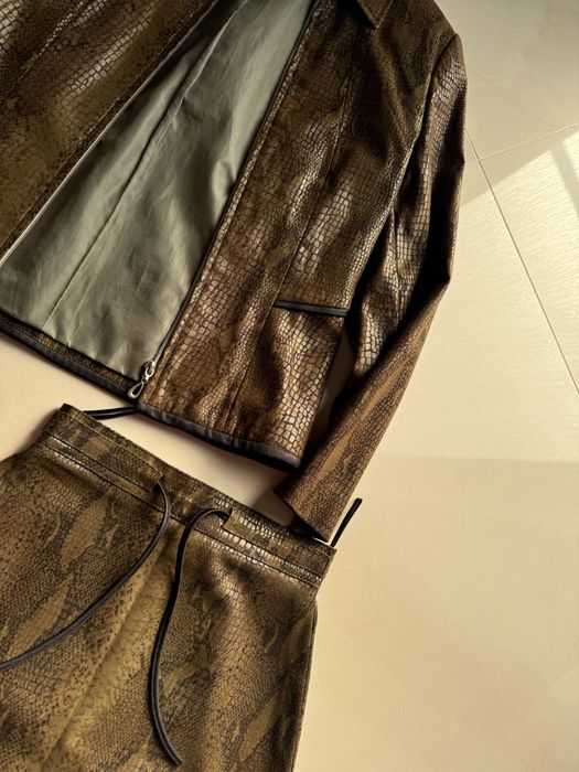 compleu fusta cu geaca