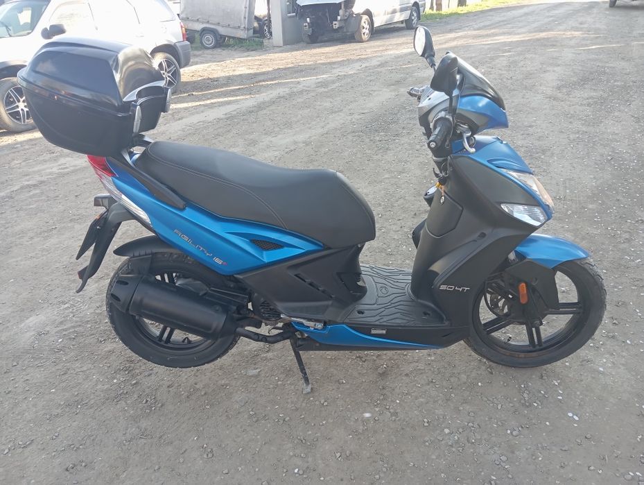 Motoscuter de vânzare