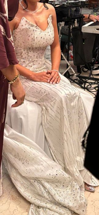 Rochie de mireasa sirena