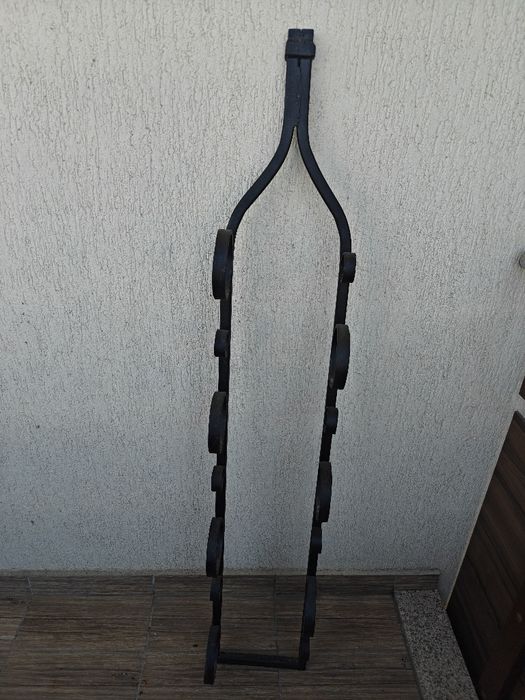 Suport metalic de perete pt sticle, handmade