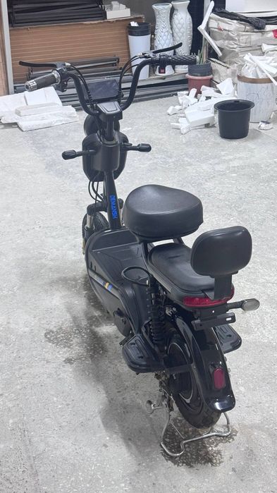 Skutir sotiladi srochna