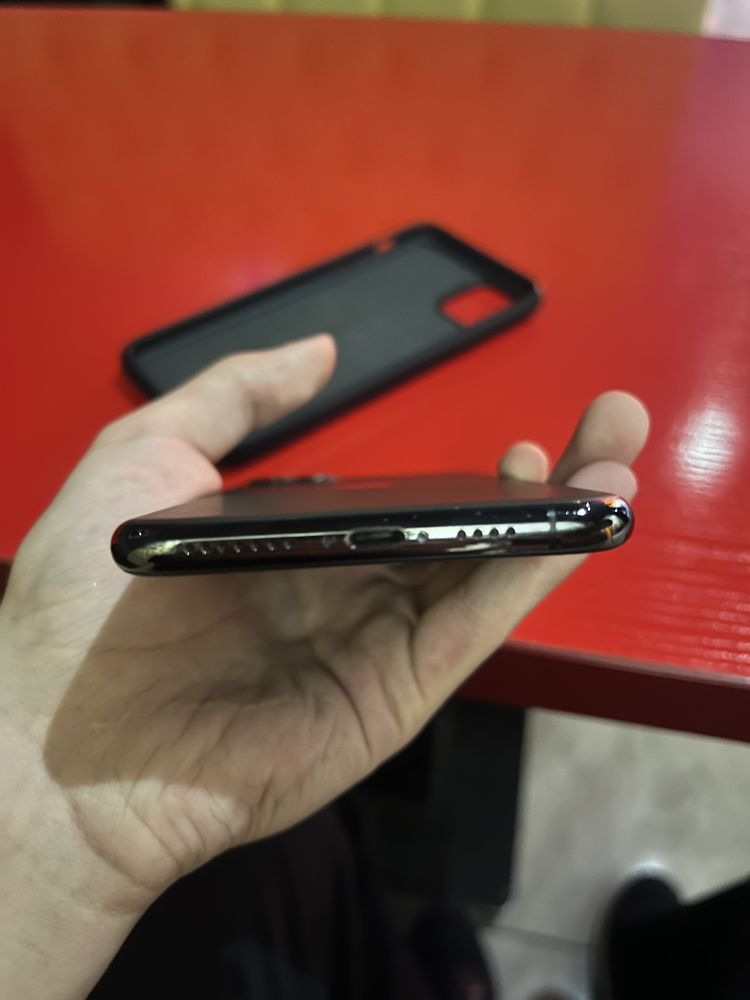 IPhone 11 Pro Max договорная