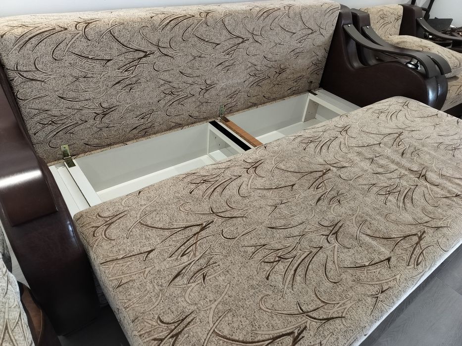 Vând canapea extensibilă+2 fotolii