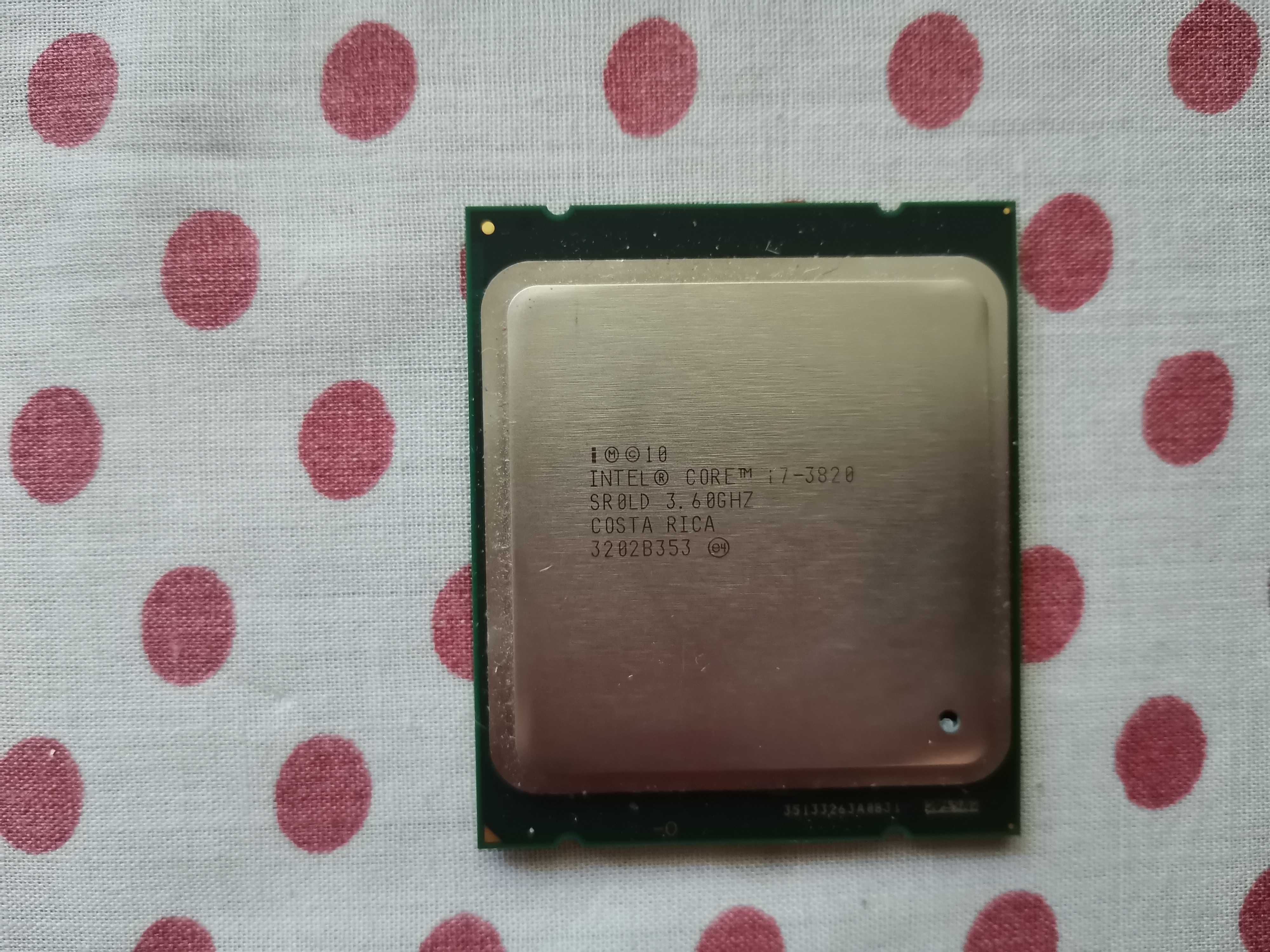 Procesor Intel Sandy Bridge, Core i7 3820 3.6 GHz socket 2011.