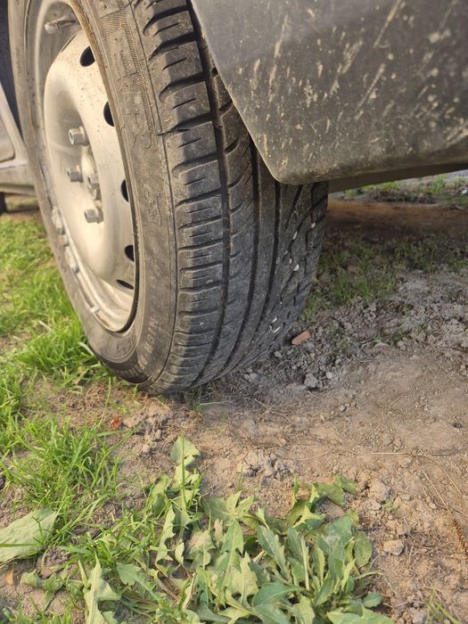 Vand logan mcv 7 locuri