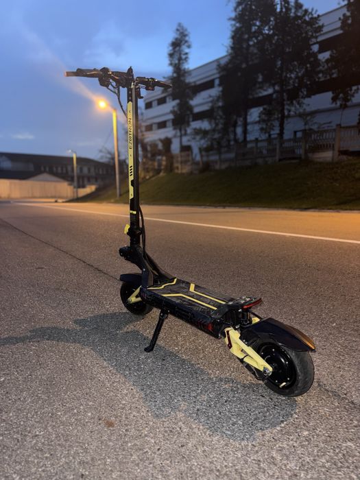 Trotineta electrica Ezotron E400 Pro