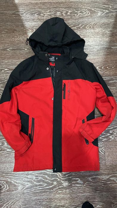 Детская одежда. Куртка.