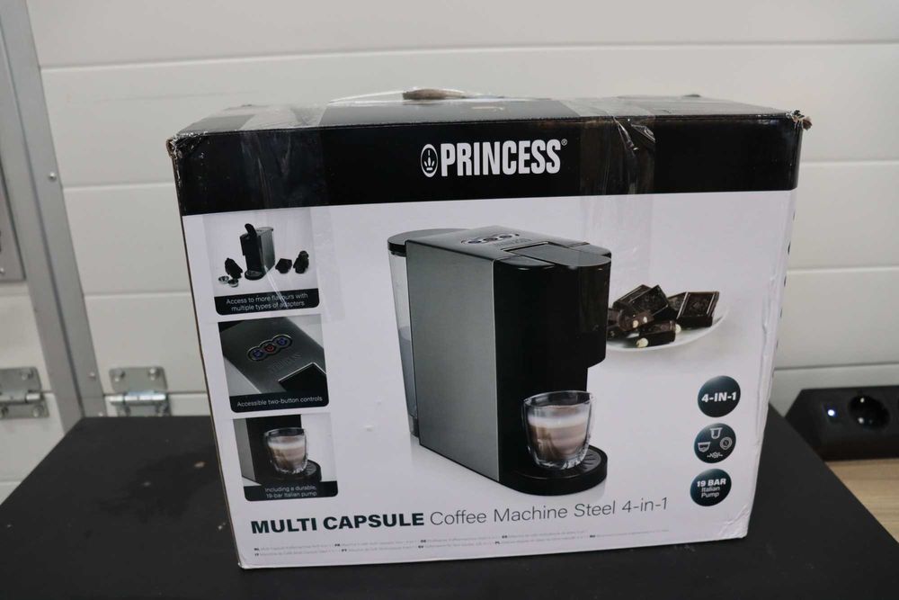 Кафемашина Princess капсули 4в1,долче густо,неспресо,падове,мляно кафе