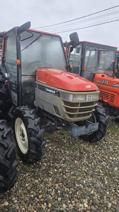 Tractor japonez cabina yanmar kubota rate, freza