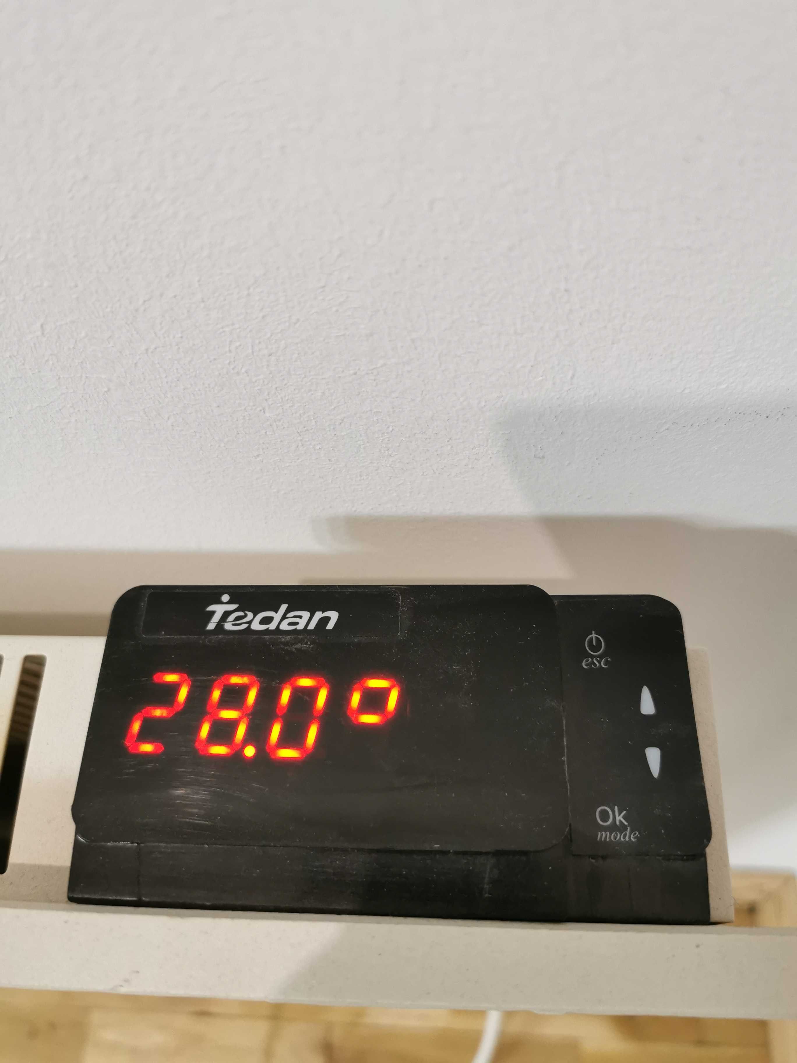 Конвектор с акумулираща плоча Tedan 2000 W