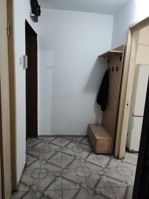 Vând Apartament 3 camere - Craiova