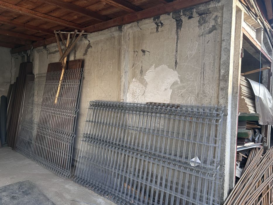 Plase sul  impletite si sudate Panouri gard