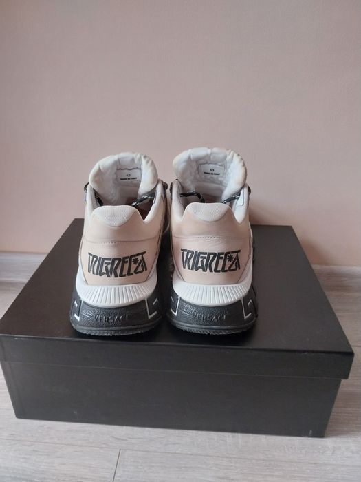 Versace Trigreca originali mărimea 43