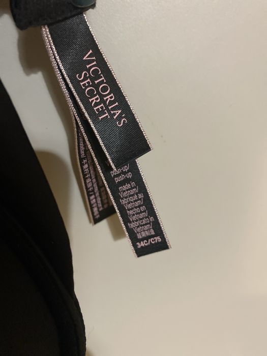 Sutien Victoria’s Secret push-up 34C