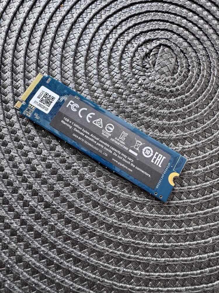 Новый 512GB SSD Gigabyte NVMe PCI 3.0