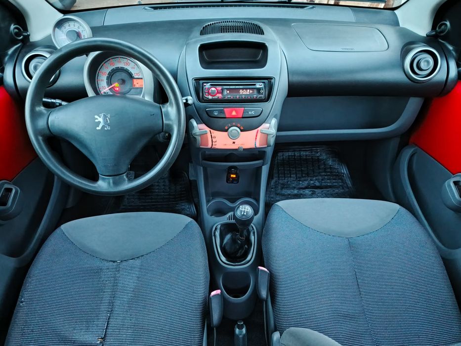 Vând Peugeot 107 1.0 Benzină An 2007