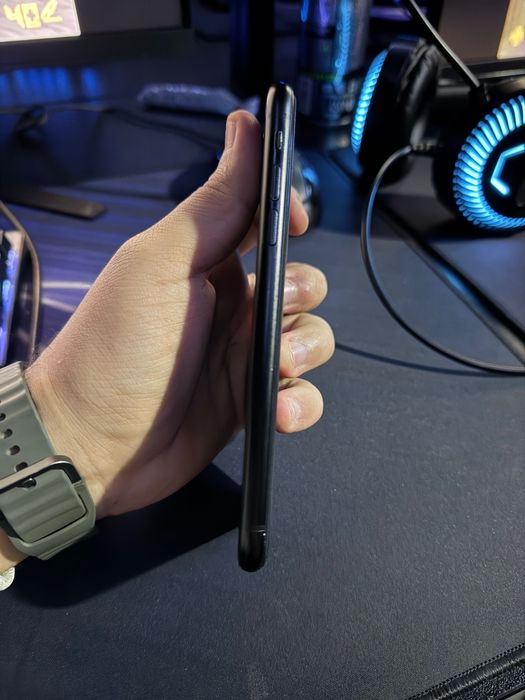 Продается iphone Xr 64 Gb