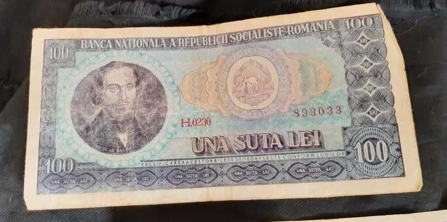 3 bancnote de 100 lei (1966), seriile B, G și H