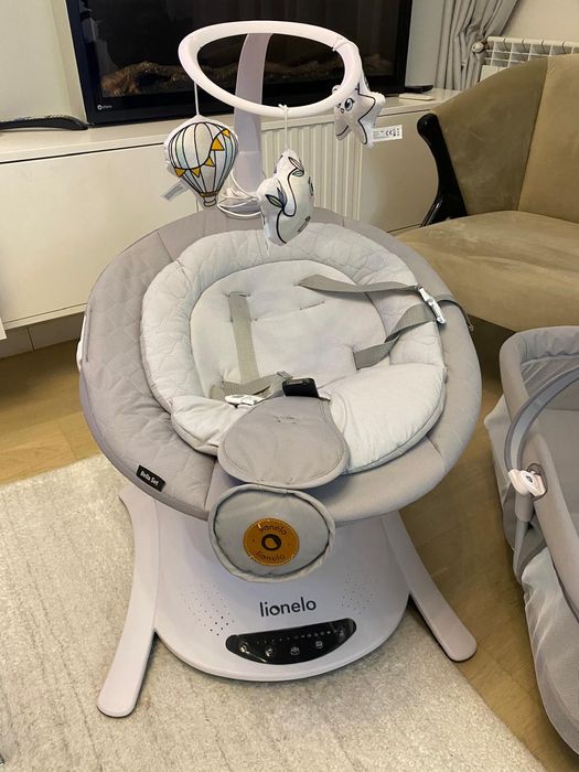 Balansoar electric Lionelo 2 in 1 cu landou pentru bebeluși